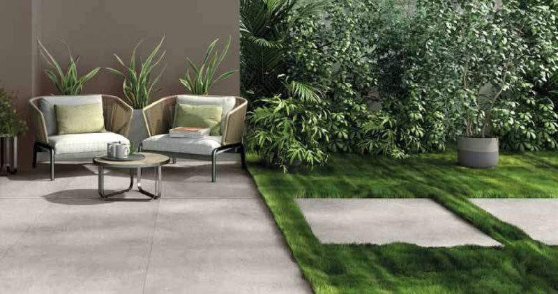 GIURA BEIGE CALCARE